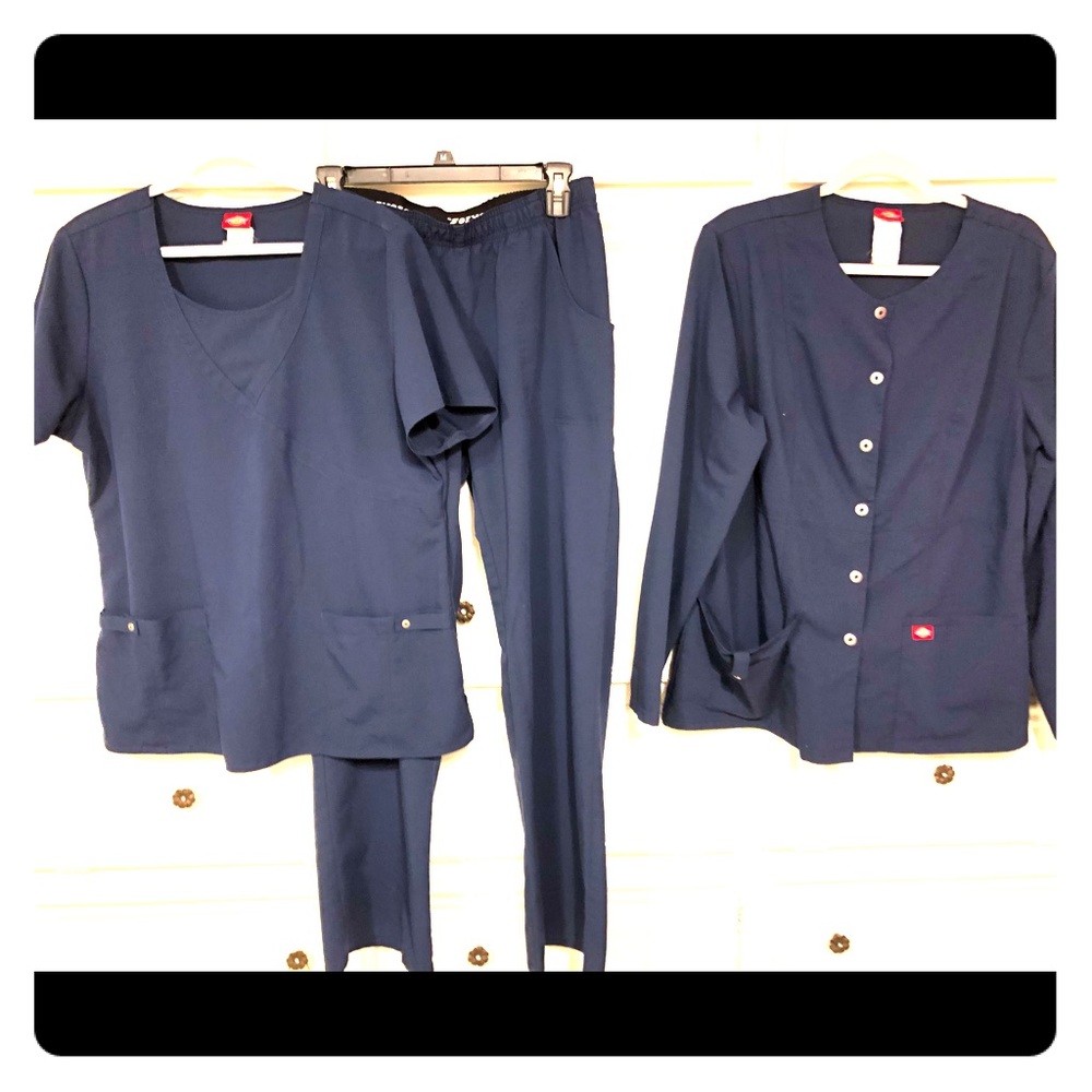Dickies navy scrub set of 3!!!